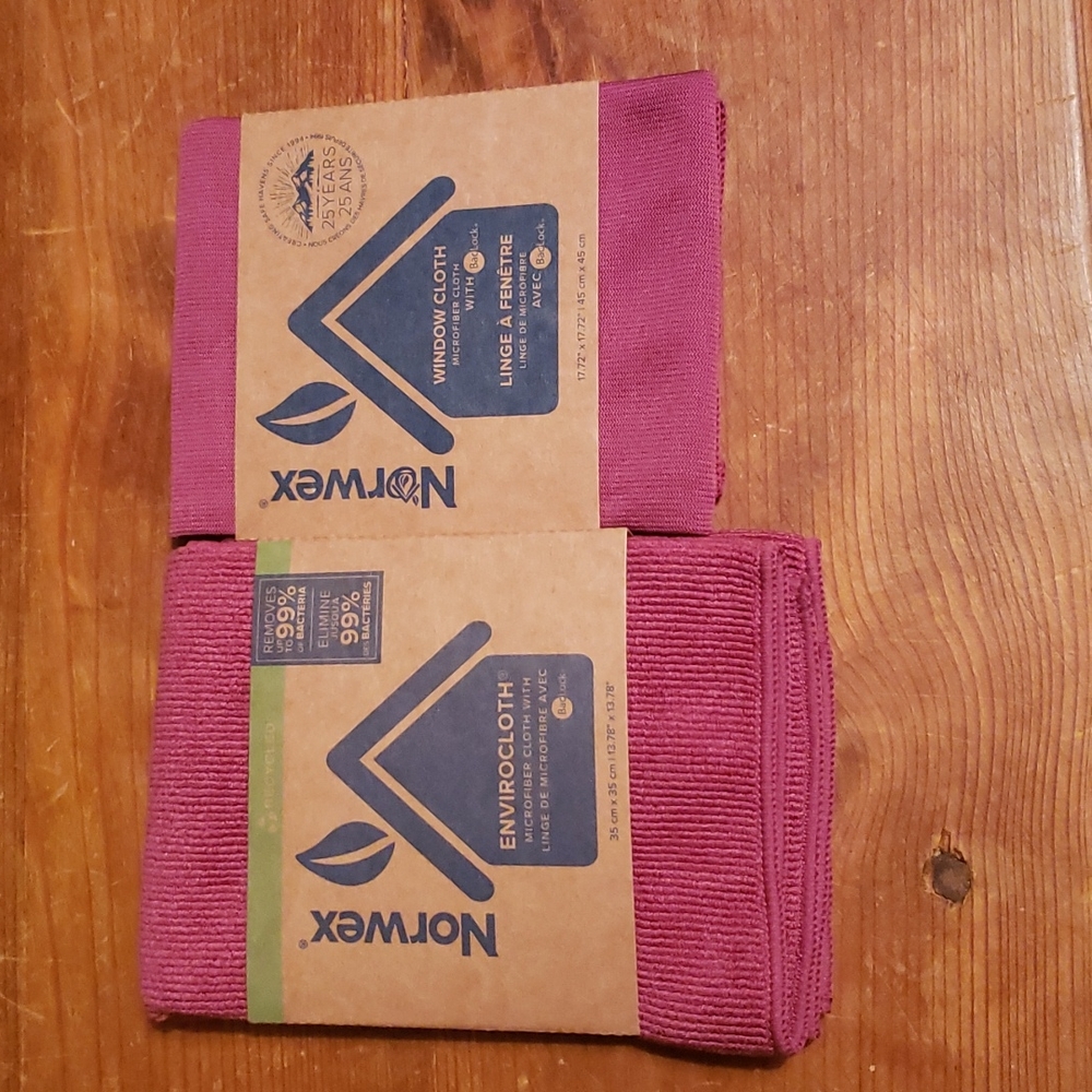Norwex Window Cloth and Envirocloth in Berry